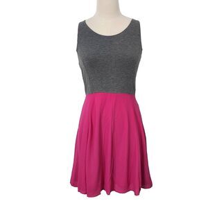 Apt. 9 Dress Fit Flare Flowy Womens Size Small Sleeveless Gray Pink Chiffon